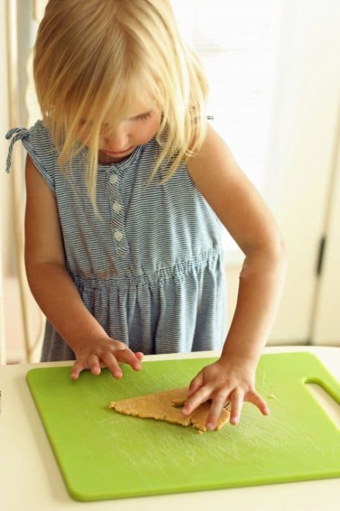 Homemade Whole Wheat Goldfish Crackers. Homemade goldfish! Don't you just love these little fish cutters?